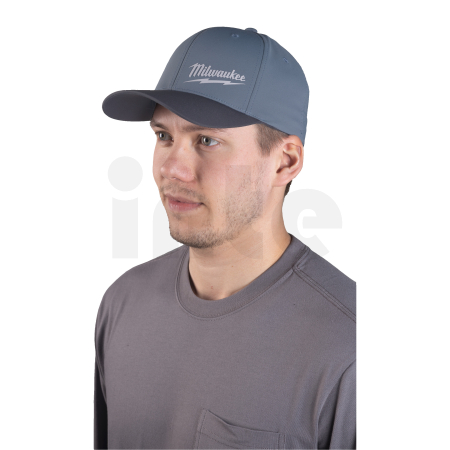 MILWAUKEE Funkční kšiltovka modrá S/M 4932493105