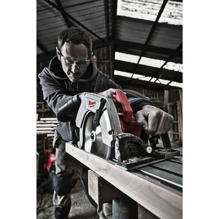 MILWAUKEE 235 mm okružní pila (85 mm doc) 4933451116