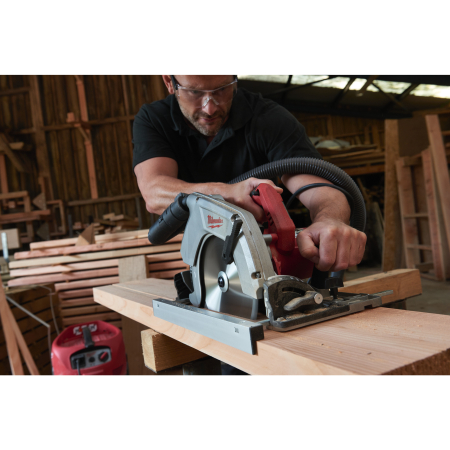 MILWAUKEE 235 mm okružní pila (85 mm doc) 4933451116