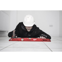 MILWAUKEE REDCAST™ hliníková vodováha 80 cm 4932459099