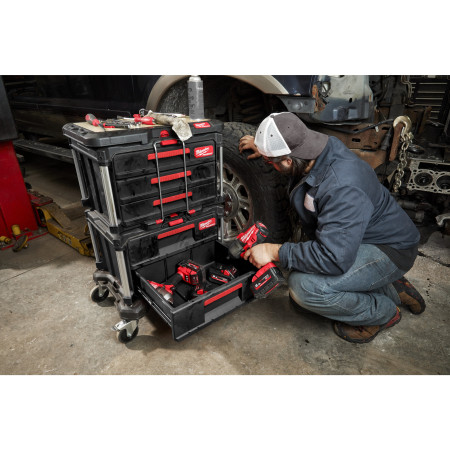 MILWAUKEE PACKOUT box se 3 zásuvkami 4932472130