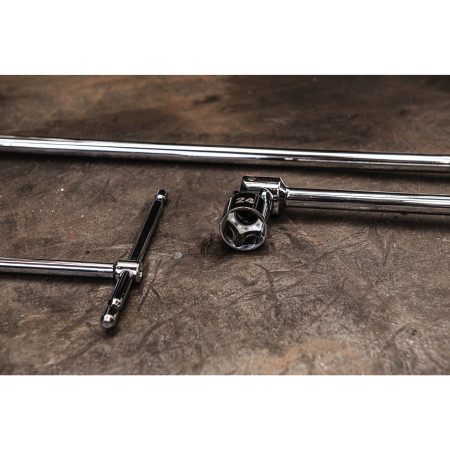 MILWAUKEE Nástrčný klíč s T-rukojetí a výkyvnou hlavicí Hex 17 mm 4932492686