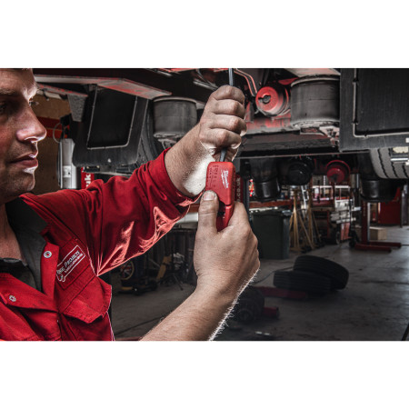 MILWAUKEE 4v1 odizolovací nástroj 4932498270