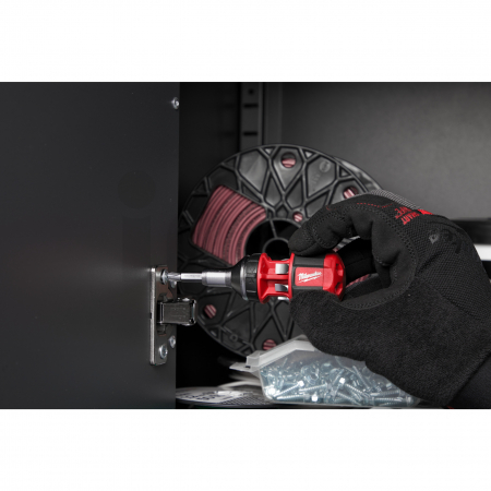 MILWAUKEE 8 v 1 kompaktní ráčnový multibitový šroubovák 4932471868