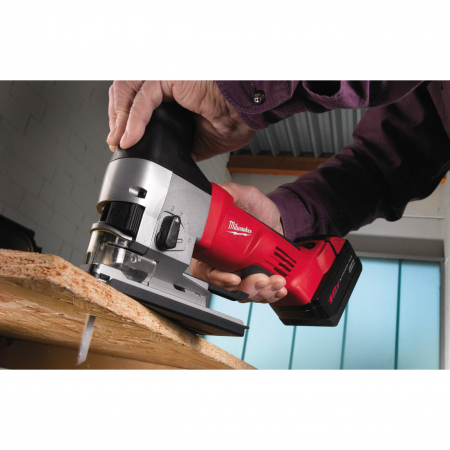 MILWAUKEE M18™ Heavy Duty přímočará pila 4933417845