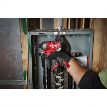 MILWAUKEE M12FID-202X - M12 FUEL™ kompaktní ¼″ šestihranný rázový utahovák 4933459823