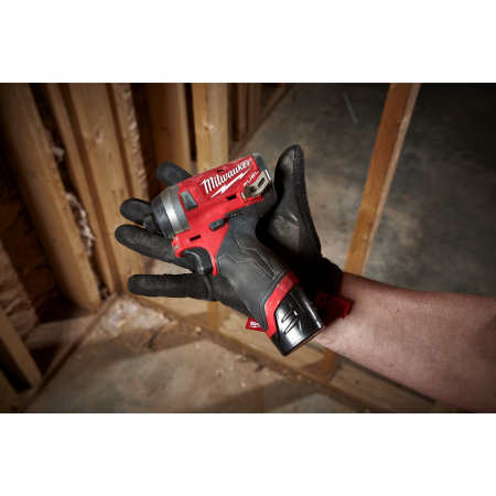 MILWAUKEE M12FID-202X - M12 FUEL™ kompaktní ¼″ šestihranný rázový utahovák 4933459823