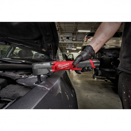 MILWAUKEE M12FRAIWF38-0 - M12 FUEL™ ⅜″ pravoúhlý rázový utahovák s pojistným kroužkem 4933471700