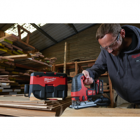 MILWAUKEE M18BJS-402C   - M18™ přímočará pila 4933451389