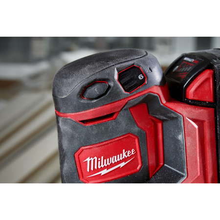 MILWAUKEE M18BOS125-502B - M18™ 125 mm excentrická bruska 4933464229