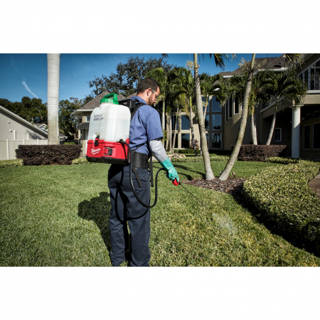MILWAUKEE M18™ SWITCH TANK™ 15 l nádrž na chemikálie 4933464964