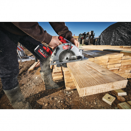MILWAUKEE M18 FUEL™ 66 mm okružní pila na dřevo a plast 4933464725
