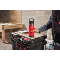 MILWAUKEE Packout™ láhev 710 ml s víčkem - červená 4932493465