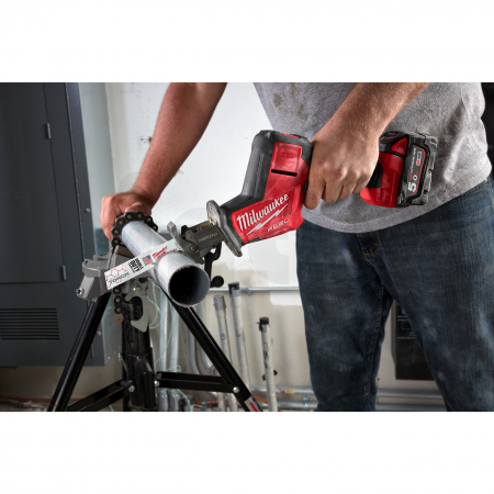 MILWAUKEE M18FHZ-502X - M18 FUEL™ HACKZALL™ šavlová pila 4933459885