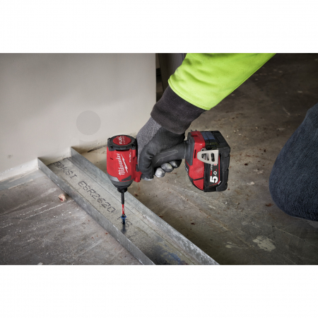 MILWAUKEE M18FID2-502X - M18 FUEL™ ¼″ Hex rázový utahovák 4933464088