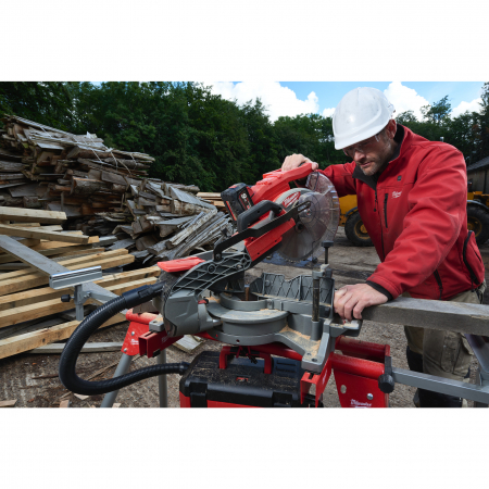 MILWAUKEE M18 FUEL™ 254 mm pokosová pila 4933451729
