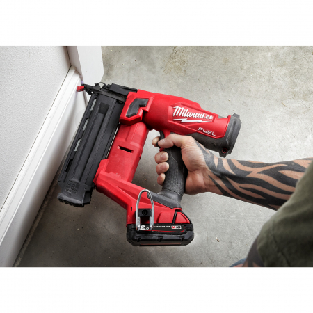 MILWAUKEE M18FN18GS-202X - M18 FUEL™ dokončovací hřebíkovačka 18 GS 4933471407