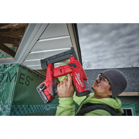 MILWAUKEE M18FNCS18GS-0X - M18 FUEL™ sponkovačka s úzkou korunkou 4933471942