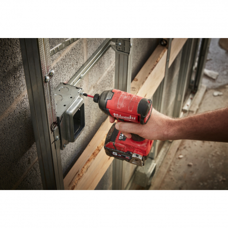 MILWAUKEE M18FQID-0 - M18 FUEL™ SURGE™ ¼″ hex hydraulický rázový utahovák 4933451792