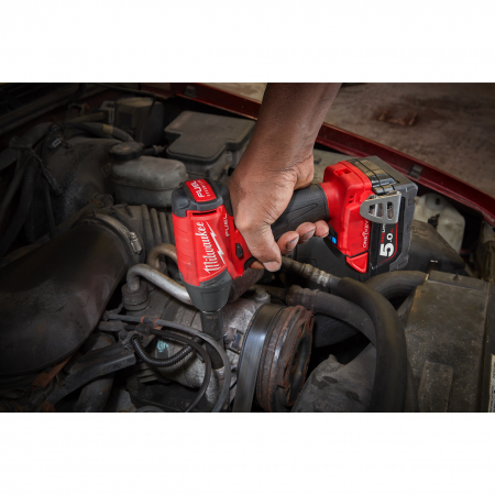 MILWAUKEE M18ONEIWF12-502X - M18 FUEL™ ONE-KEY™ ½″ rázový utahovák s pojistným kroužkem 4933451374