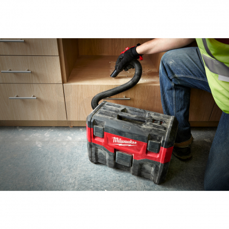 MILWAUKEE M18™ vysavač pro mokré i suché vysávání 4933464029