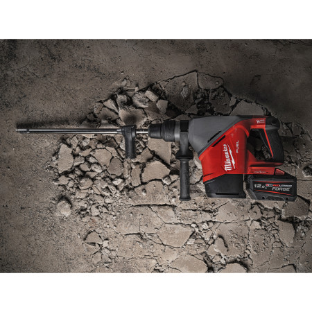 MILWAUKEE M18 FUEL™ 40 mm SDS-Max vrtací a bourací kladivo s ONE-KEY™ 4933493138