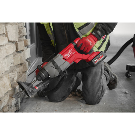 MILWAUKEE M18 FHACOD32-0 SDS-Plus kladivo s D rukojetí s ONE-KEY 32 mm 4933492141