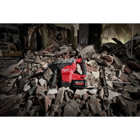 MILWAUKEE M18 FUEL™ ONE-KEY™ 8 kg SDS-Max vrtací a bourací kladivo 4933499270