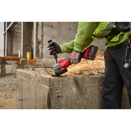 MILWAUKEE M18 FUEL™ vysoce výkonná 125mm úhlová bruska s ONE-KEY™ a kolébkovým spínačem 4933500036