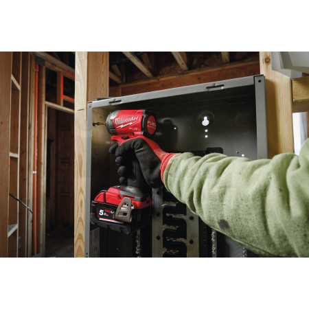 MILWAUKEE M18 FUEL™ ¼″ Hex rázový utahovák 4933479865