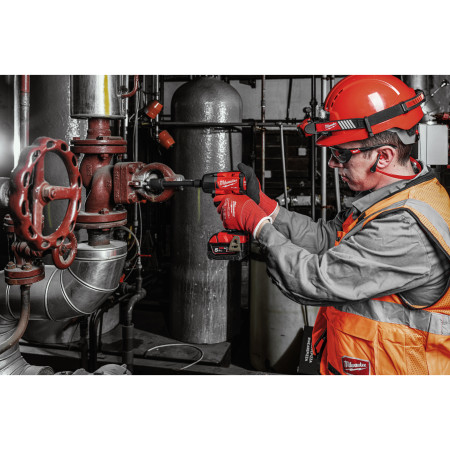 MILWAUKEE M18 FUEL™ ½″ Rázový utahovák s pojistným kroužkem 4933478451