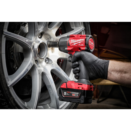 MILWAUKEE M18 FUEL™ ½″ Rázový utahovák s pojistným kroužkem 4933478451