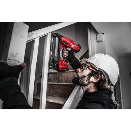 MILWAUKEE M18 FUEL™ dokončovací hřebíkovačka 16 GA 4933478093