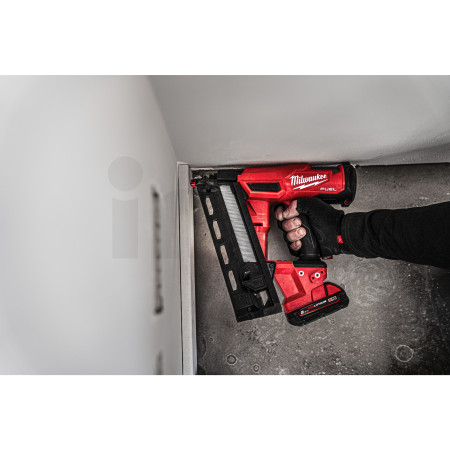 MILWAUKEE M18 FUEL™ dokončovací hřebíkovačka 16 GA 4933478093