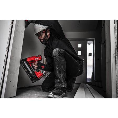 MILWAUKEE M18 FUEL™ dokončovací hřebíkovačka 16GA 4933480471