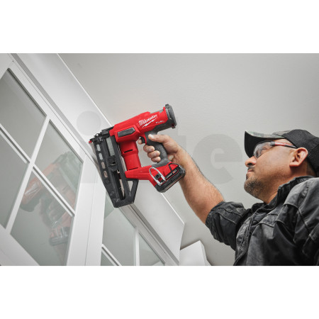 MILWAUKEE M18 FN16GS-0X přímá hřebíkovačka 16 GA 4933493353