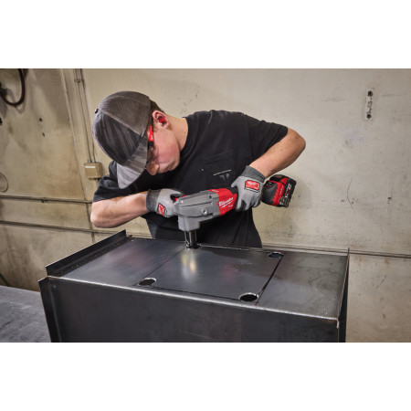 MILWAUKEE M18 FNB35-502X FUEL prostřihovač plechu 3,5 mm 4933498983