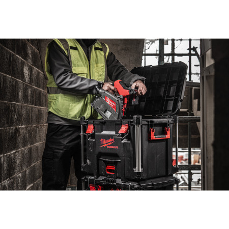 MILWAUKEE M18 FUEL™ 55 mm ponorná pila na dřevo a plast 4933478778