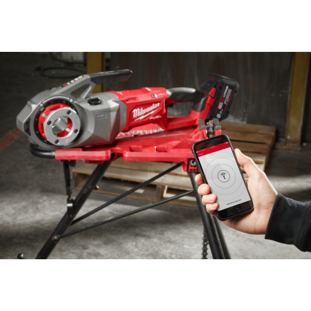 MILWAUKEE M18 FPT114-802CA FUEL 1 ¼″ závitořez s technologií ONE-KEY 4933499199