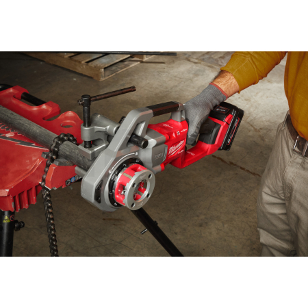 MILWAUKEE M18 FPT114-802CA FUEL 1 ¼″ závitořez s technologií ONE-KEY 4933499199