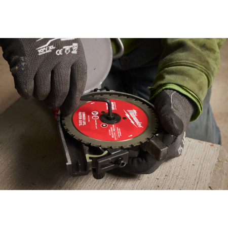 MILWAUKEE M18 FRBCO32-0X FUEL řezačka betonářské výztuže 4933499366