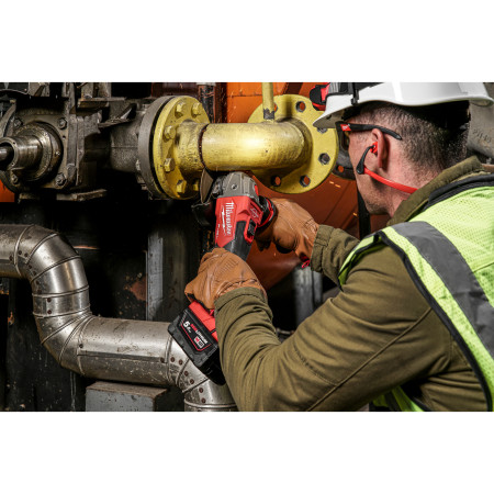 MILWAUKEE M18 FSAG125XB-0X Úhlová bruska s posuvným spínačem 125 mm 4933478429