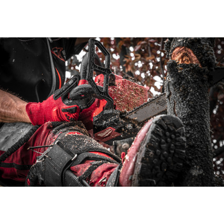 MILWAUKEE M18 FTHCHS35 -802 FUEL řetězová pila s horní rukojetí a lištou 35 cm 4933479991