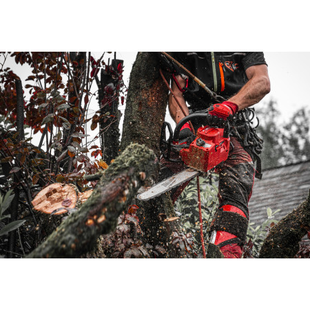 MILWAUKEE M18 FTHCHS35 -802 FUEL řetězová pila s horní rukojetí a lištou 35 cm 4933479991