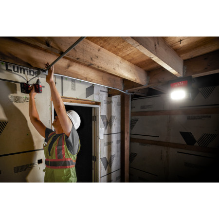 MILWAUKEE M18 HOAL-0 Svítilna s velkým výkonem 4933478119