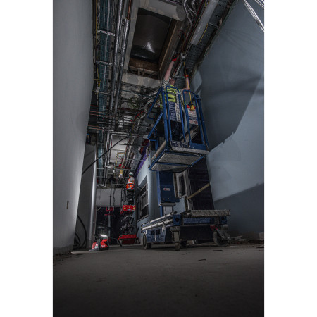 MILWAUKEE M18 HOAL-0 Svítilna s velkým výkonem 4933478119