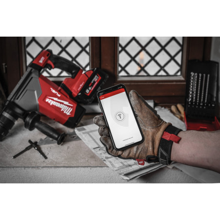 MILWAUKEE M18 FUEL™ ONE-KEY™ 4-režimové kladivo 26 mm SDS-PLUS 4933478886