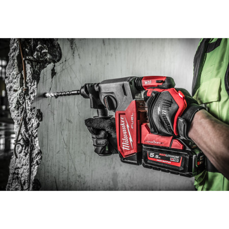 MILWAUKEE M18 FUEL™ ONE-KEY™ 4-režimové kladivo 26 mm SDS-PLUS se sklíčidlem FIXTEC™ 4933478505