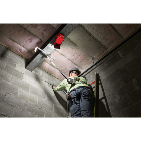MILWAUKEE M18 PAL2-0 Otočné plošné světlo 4933493547