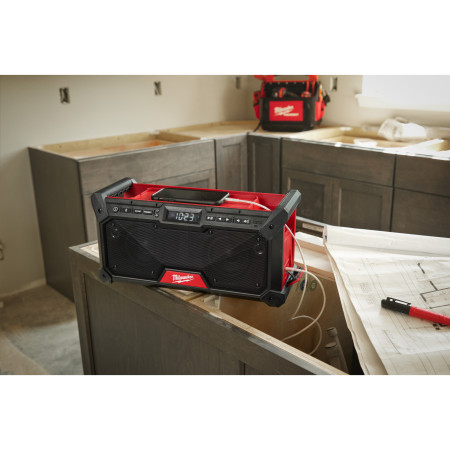 MILWAUKEE M18™ rádio DAB+ Bluetooth® 4933492345